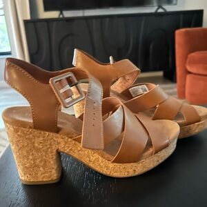 TOMS Tan Leather Cork Wedge